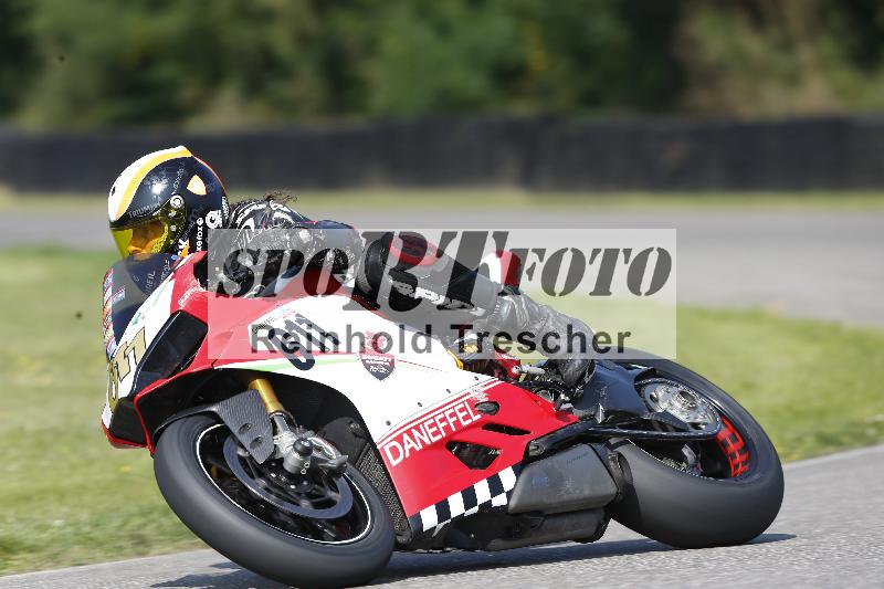 /45 10.08.2025 Plüss Moto Sport ADR/Freies Fahren/611